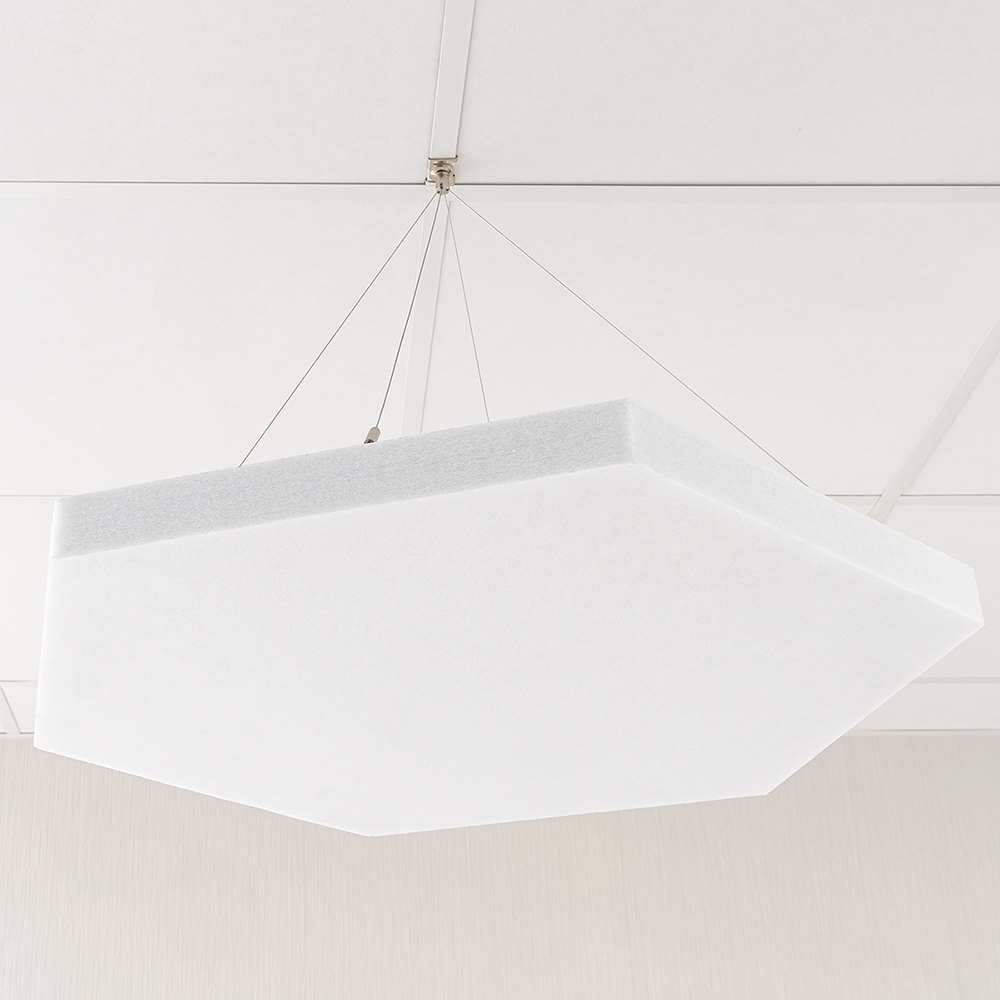 Artikelbild QP Schallabsorber-Sechseck rund aus 100% recyclebarem PET in weiß mit Abhängeset D: 600mm